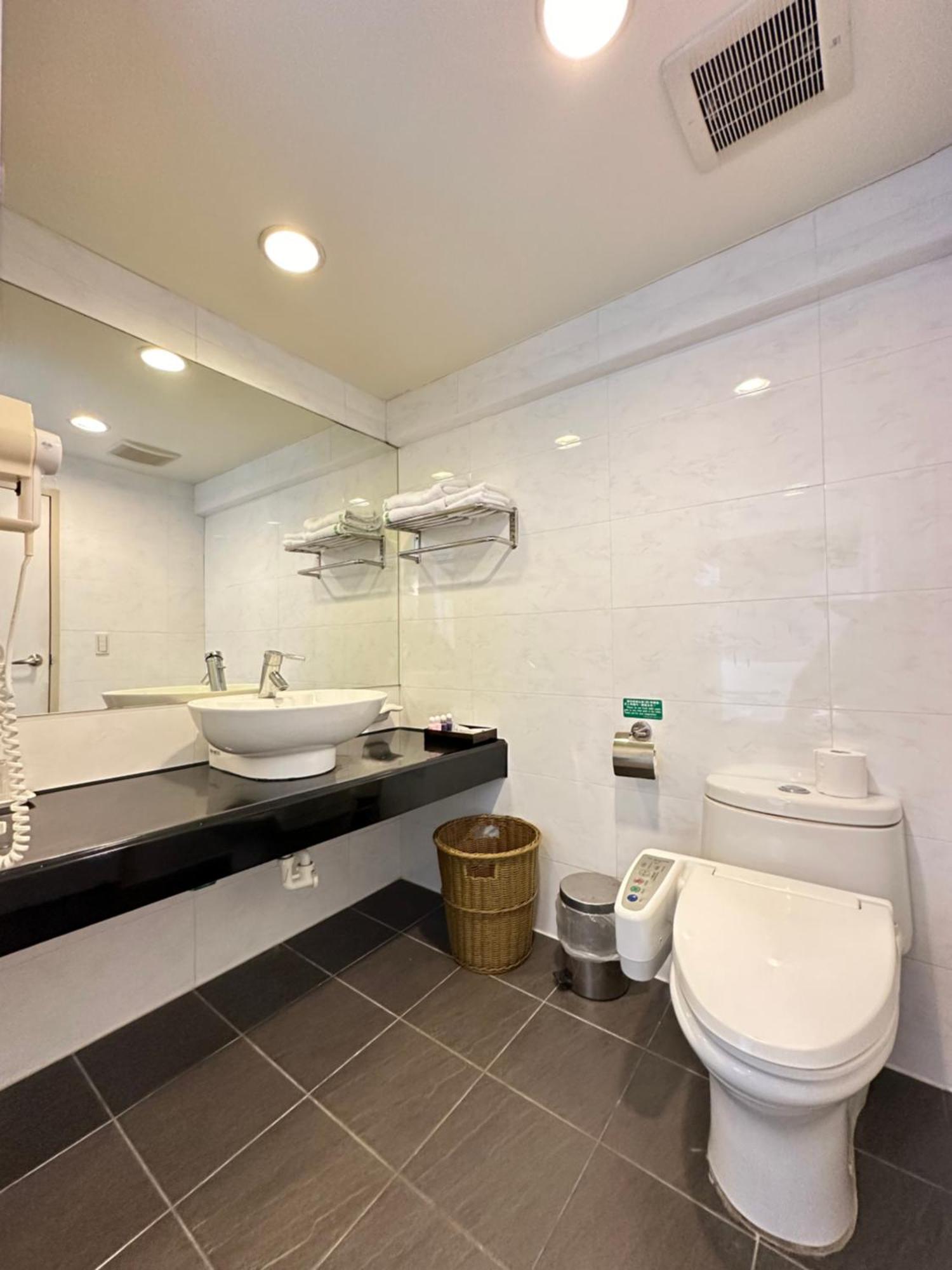 Chientan Youth Hotel Đài Bắc Ngoại thất bức ảnh